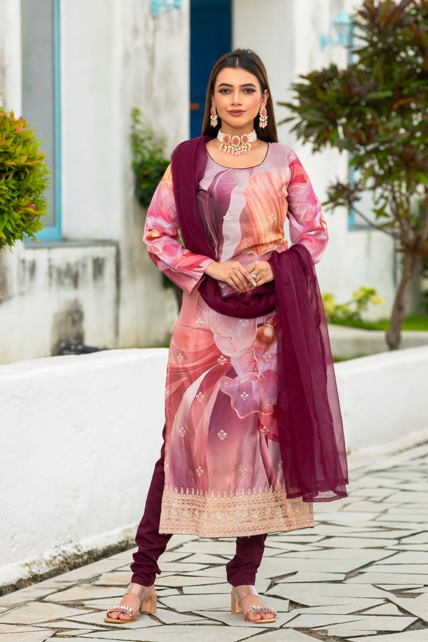 Chinon Kurta Set featuring sequence embroidery