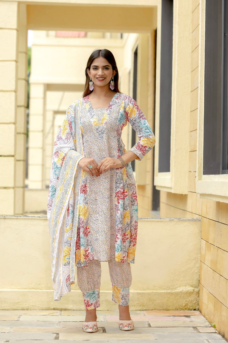 Graceful Printed Mal Cotton Kurta Set