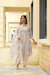 Graceful Printed Mal Cotton Kurta Set