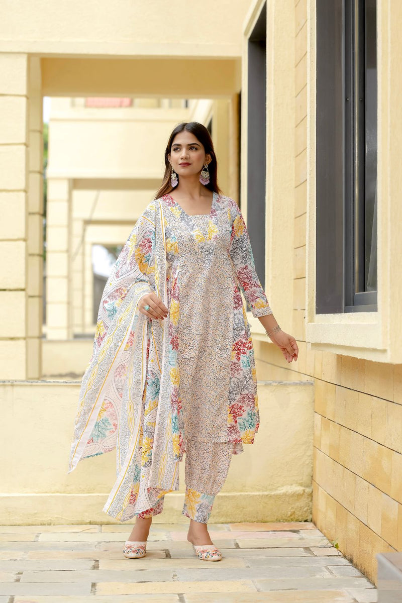 Graceful Printed Mal Cotton Kurta Set